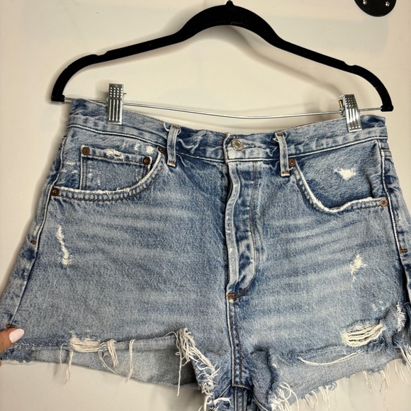 AGOLDE Jaden Short in Surreal - Picture 3 of 8